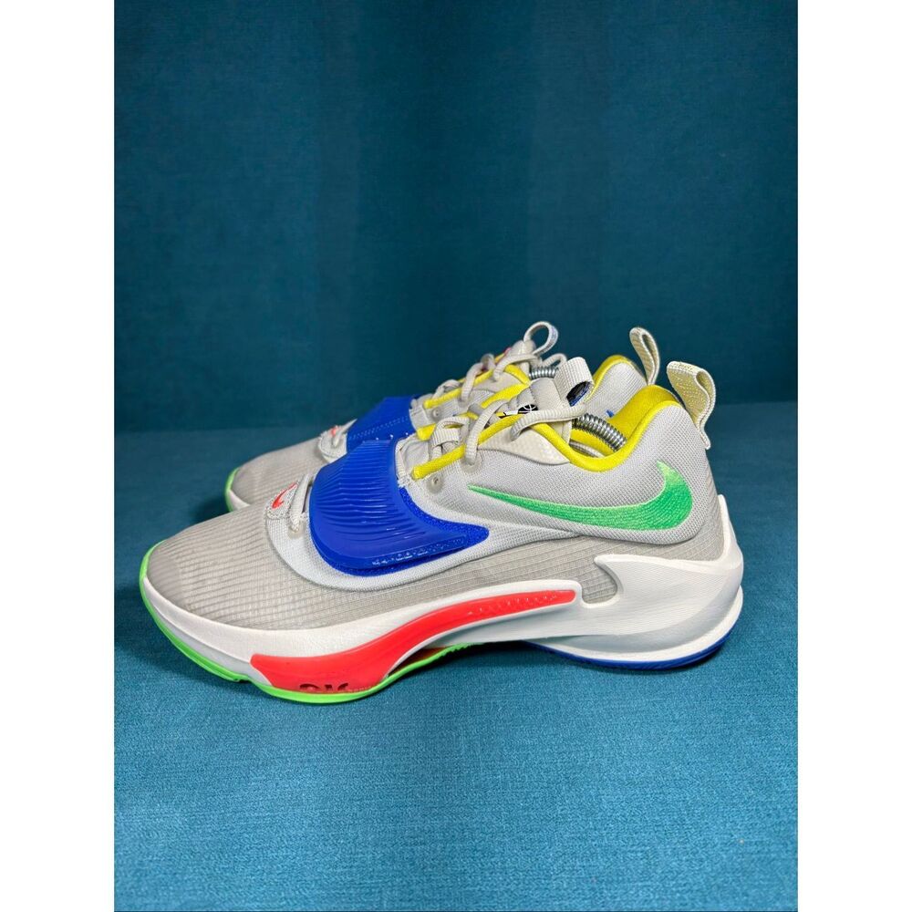 Nike Zoom Freak 3 Primary Colors Basketball Shoes DA0694-100 Men’s 10.5